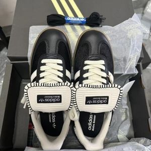 Meet your Posher, Tiffny